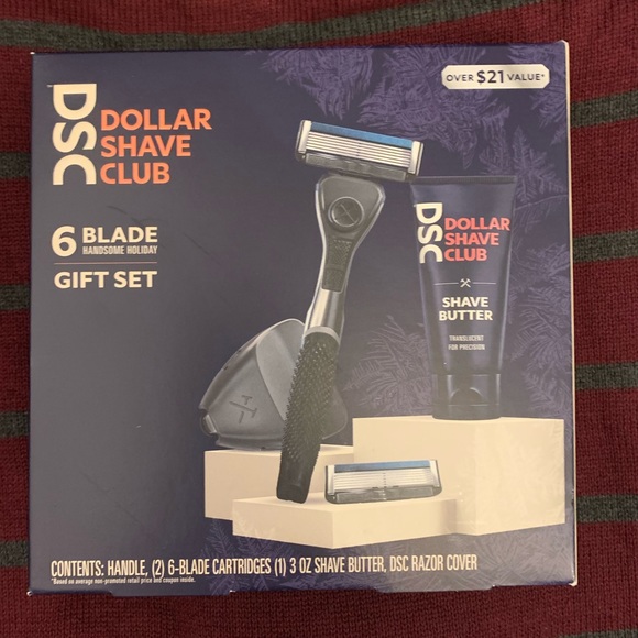 DOLLAR SHAVE CLUB - Picture 1 of 3